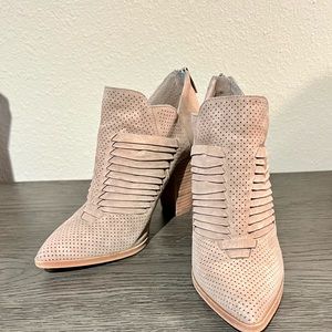 Vince Camaro suede booties